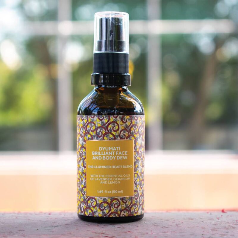 Dyumati Brilliant Face and Body Dew